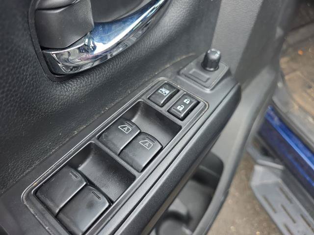 Used 2022 Nissan Titan PRO-4X w/ Off Road Protection Package AWD/4WD image 20