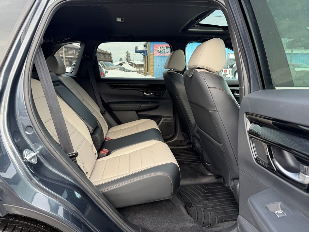 Used 2024 Honda CR-V Sport Touring image 24