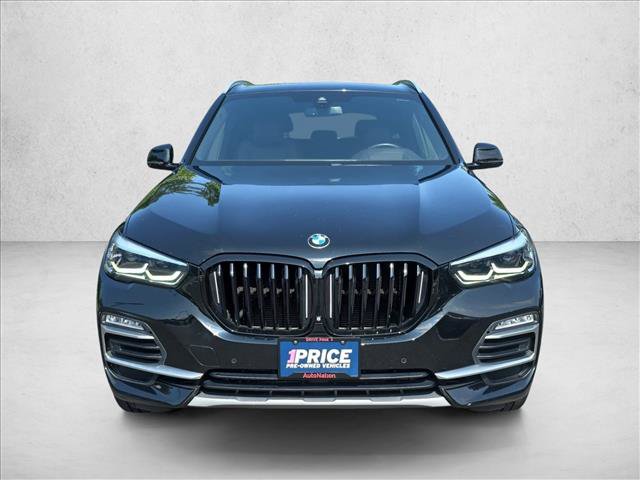 Used 2019 BMW X5 xDrive40i w/ Premium Package 2 AWD/4WD image 2