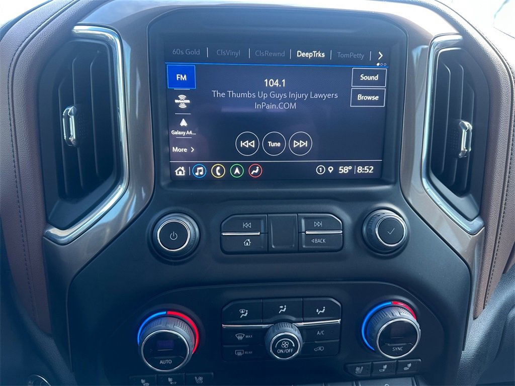 Used 2023 Chevrolet Silverado 2500 High Country w/ Technology Package image 21