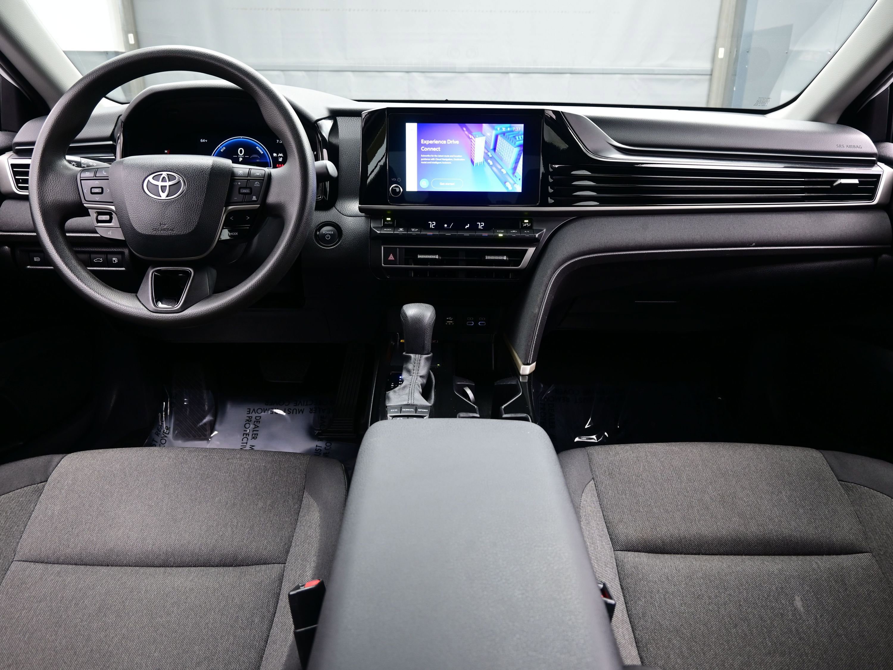 Used 2025 Toyota Camry LE image 16