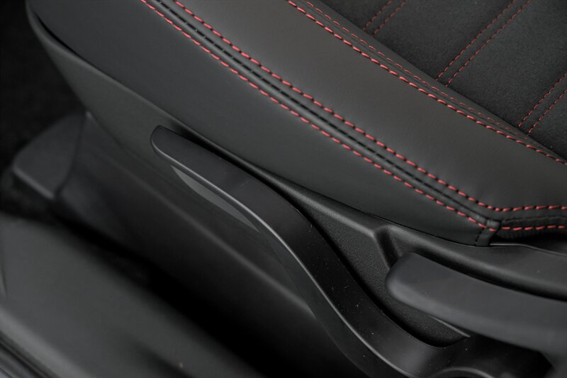 New 2027 Mitsubishi Outlander Sport SE AWD/4WD image 18