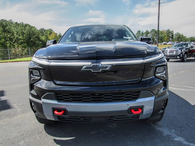 New 2026 Chevrolet Silverado EV Trail Boss w/ Premium Package image 2