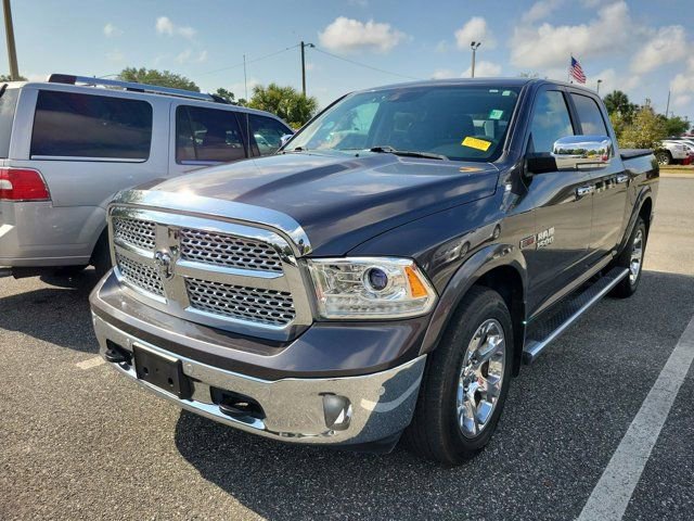 Used 2018 RAM 1500 Laramie w/ Convenience Group AWD/4WD image 8