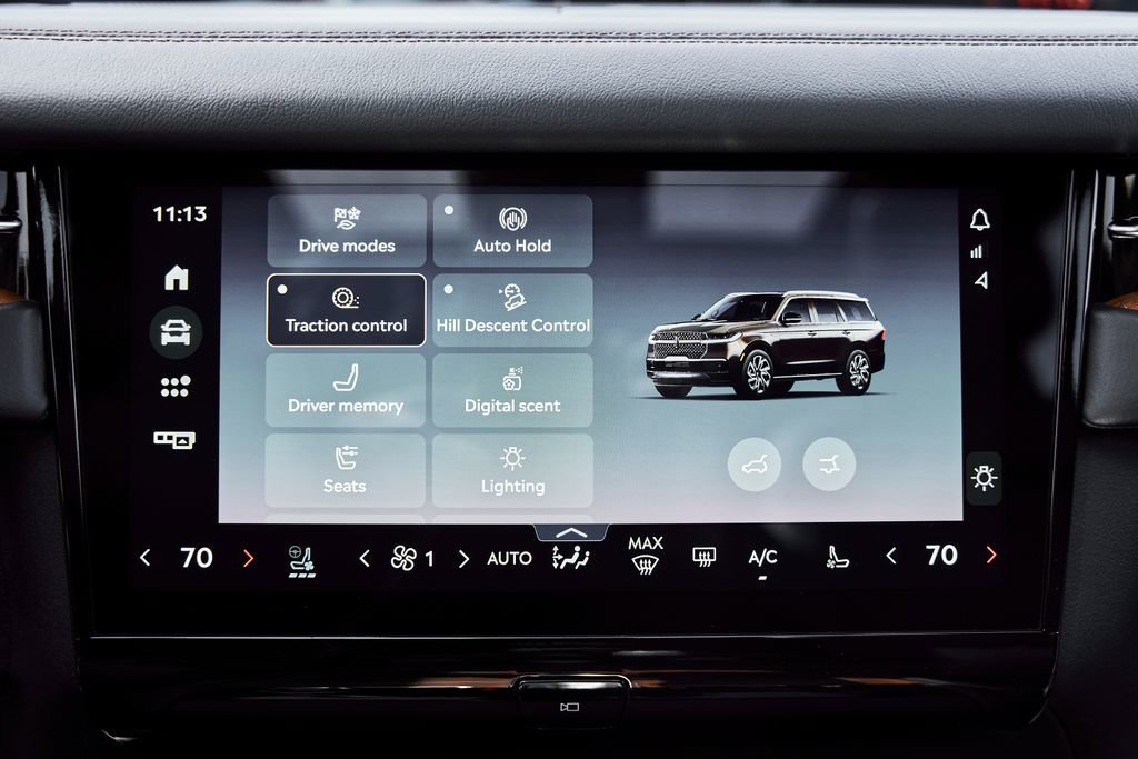 Used 2025 Lincoln Navigator Black Label AWD/4WD image 78