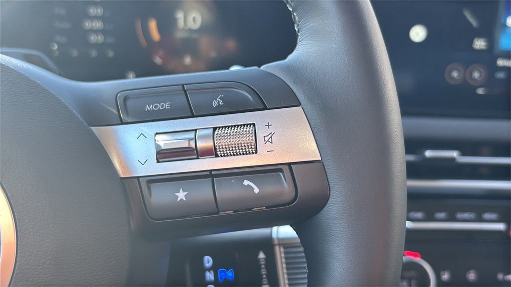 Certified 2025 Hyundai Tucson Limited image 19