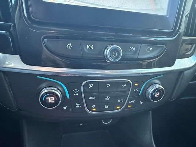 Used 2019 Chevrolet Traverse LT image 18