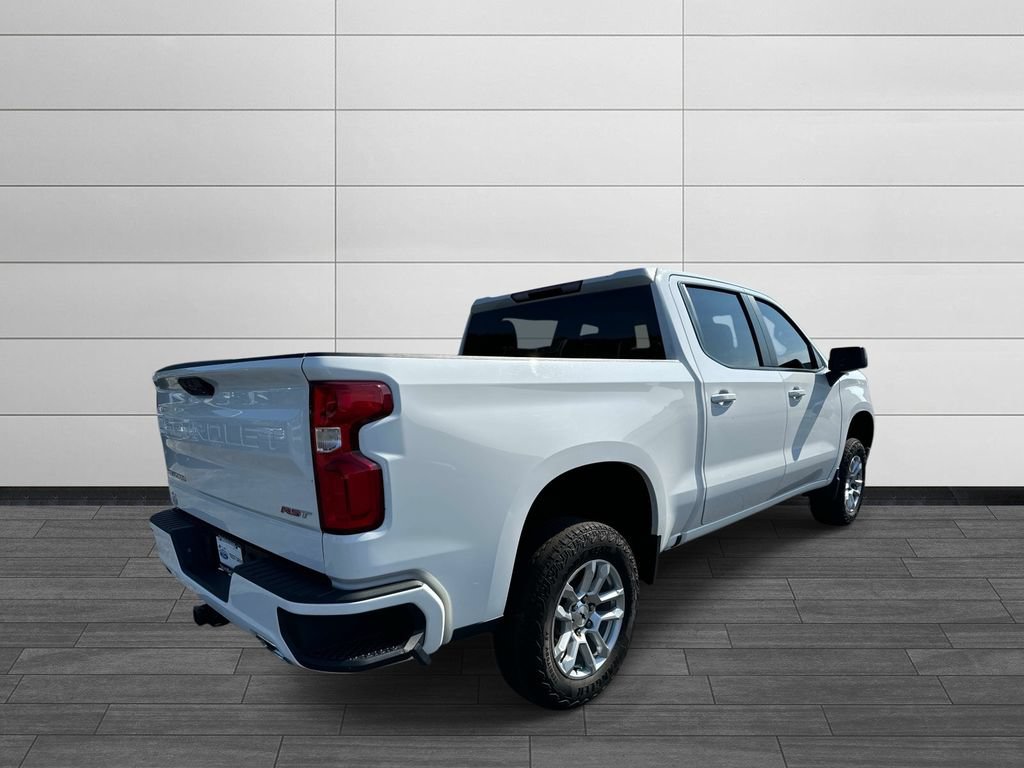 Used 2023 Chevrolet Silverado 1500 RST AWD/4WD image 3