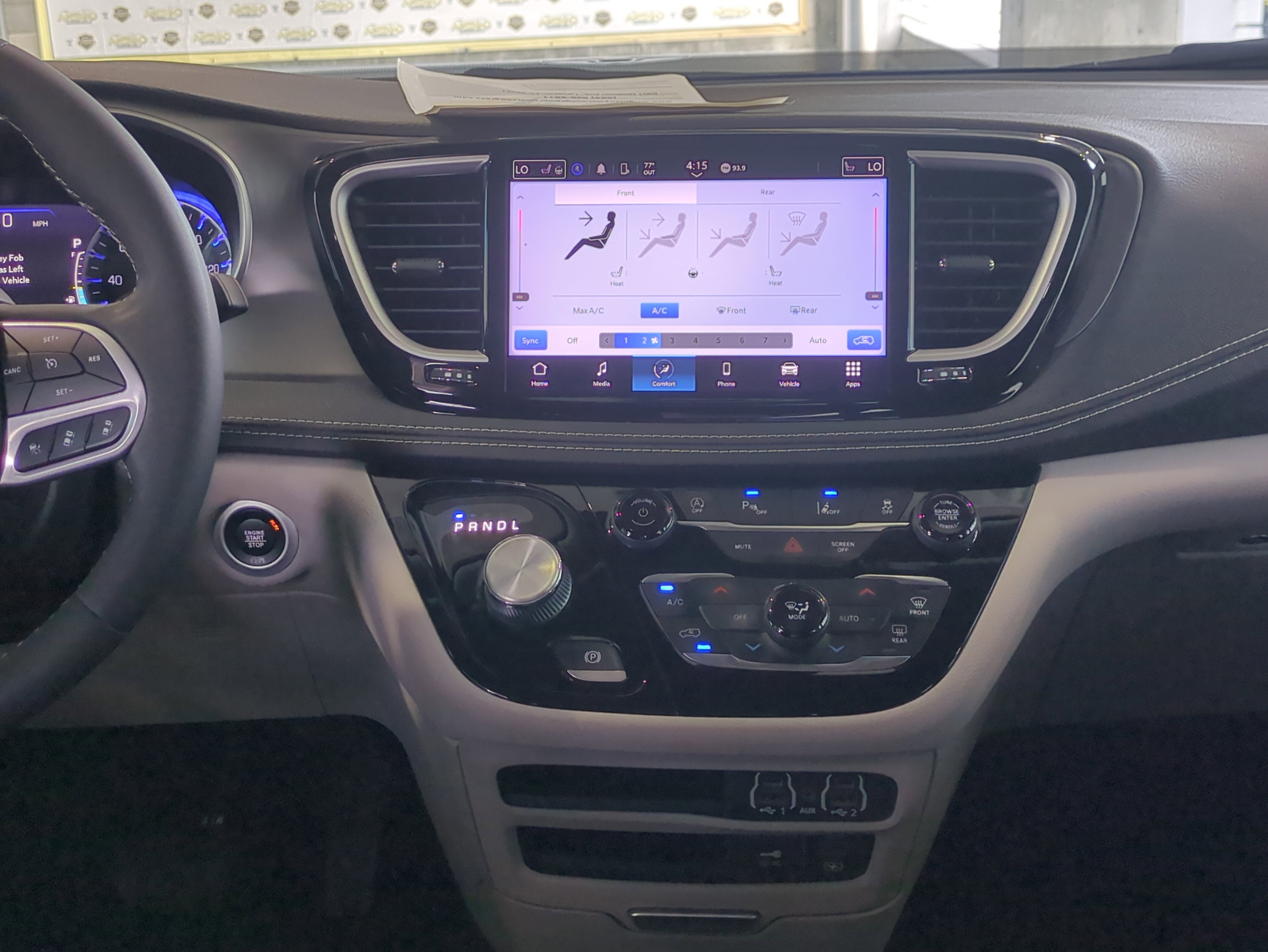 Certified 2022 Chrysler Pacifica Touring-L image 19