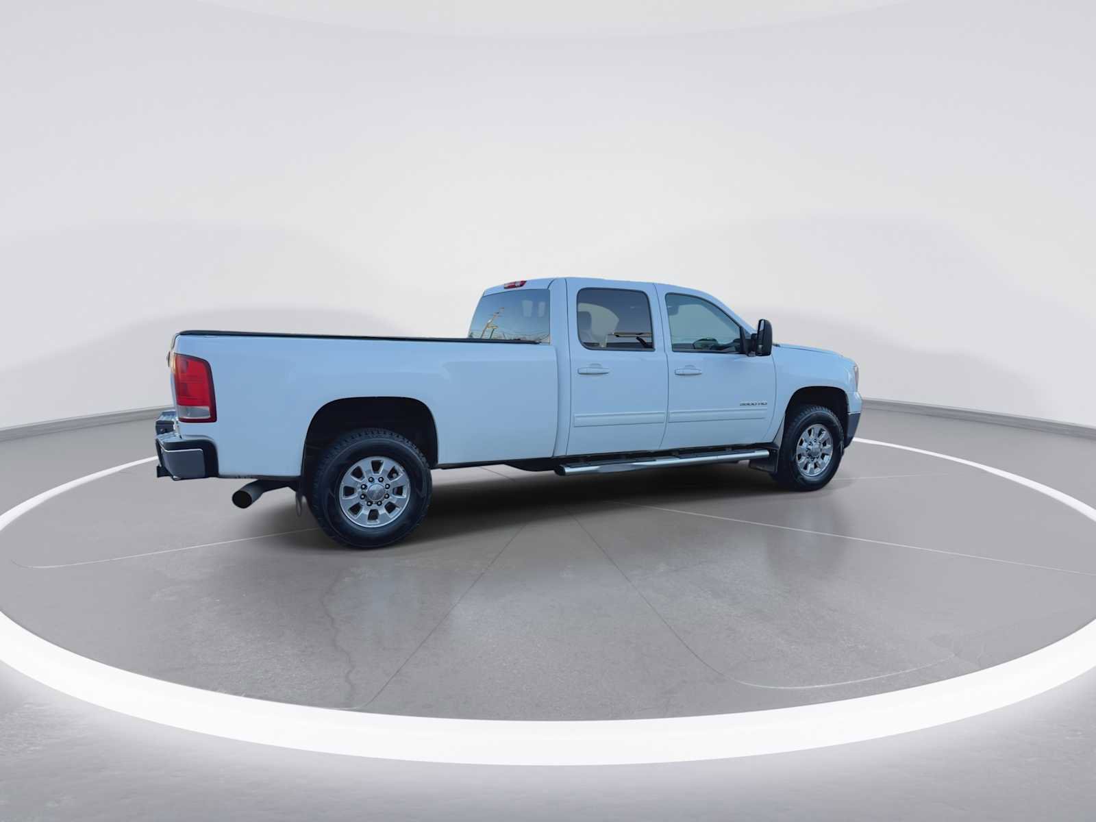 Used 2014 GMC Sierra 3500 SLT image 8