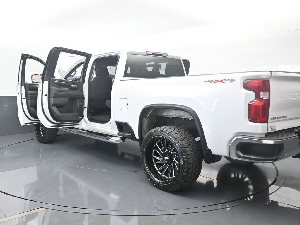 Used 2024 Chevrolet Silverado 2500 LT image 79