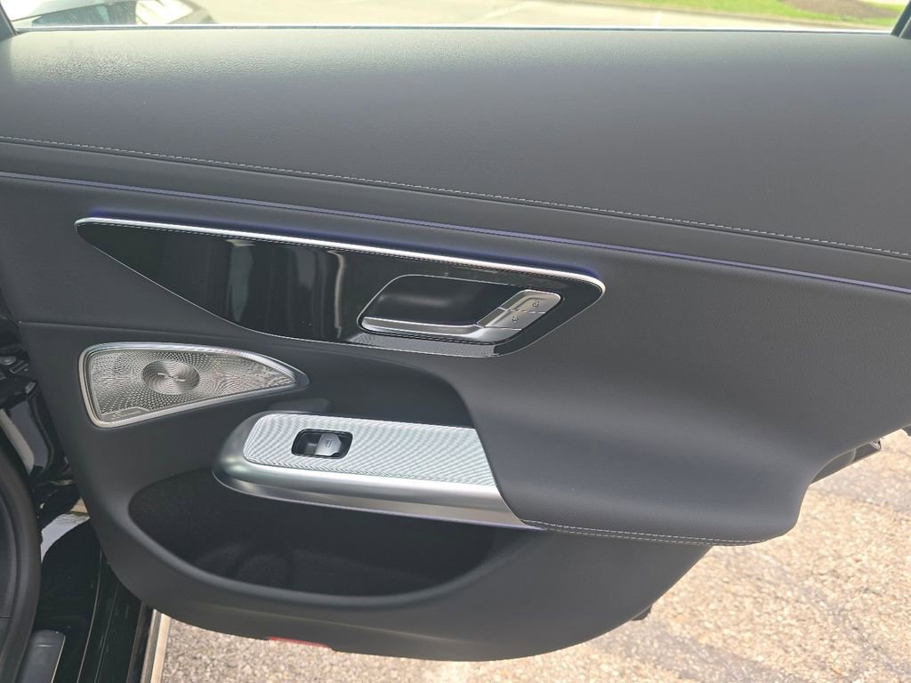 New 2026 Mercedes-Benz E 350 4MATIC Sedan image 24