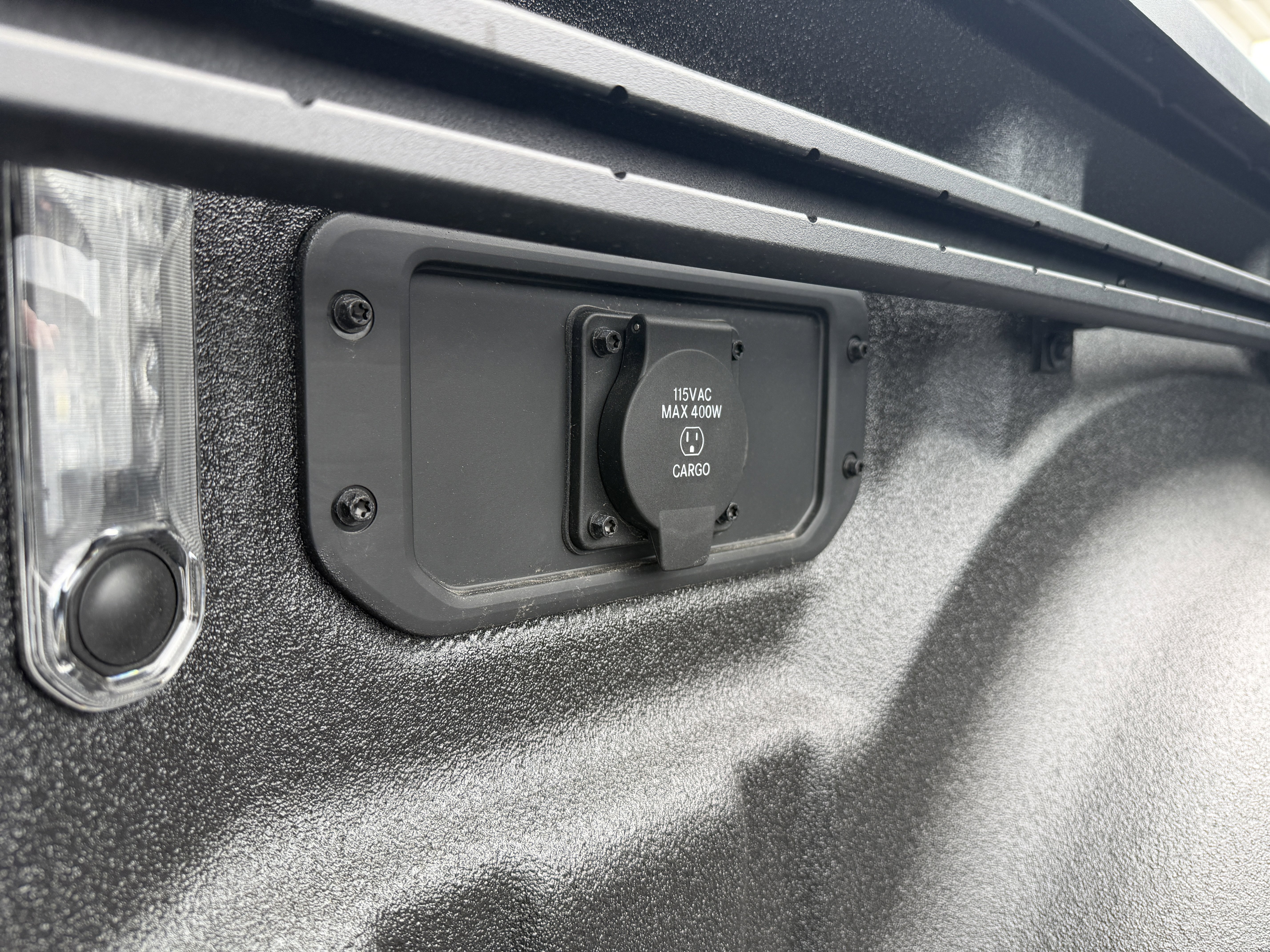 New 2026 RAM 1500 Laramie w/ Night Edition AWD/4WD image 14