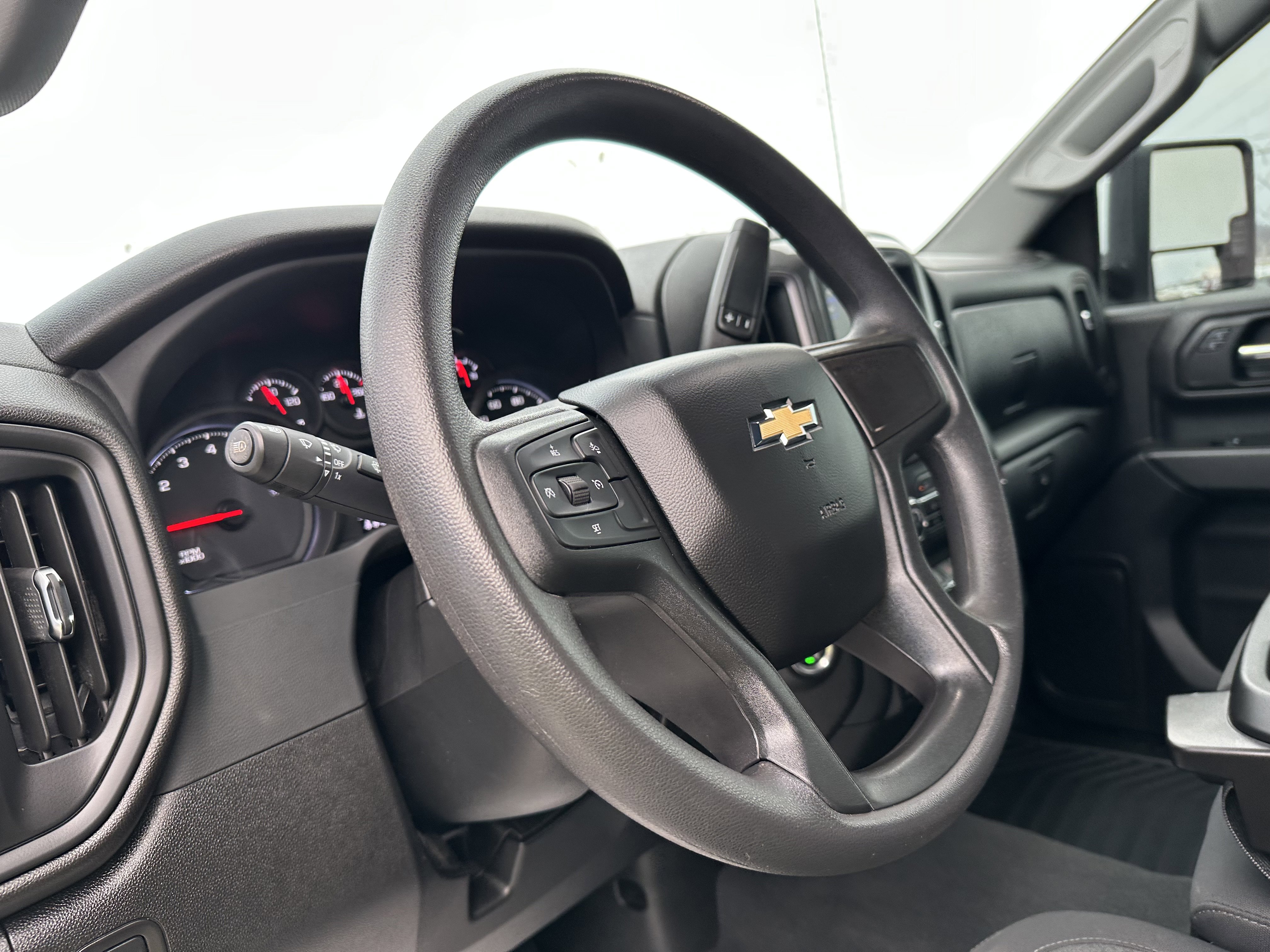 Certified 2024 Chevrolet Silverado 2500 Custom w/ Custom Convenience Package image 17