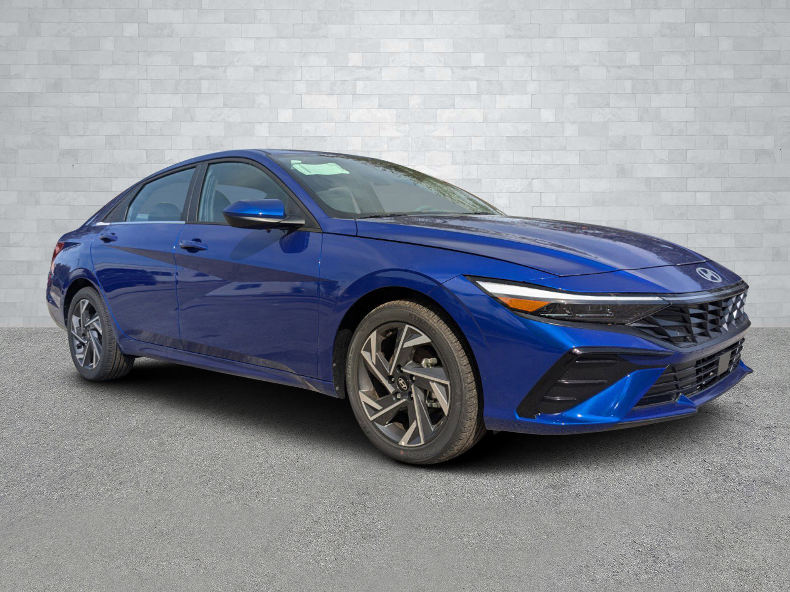 New 2025 Hyundai Elantra Sport