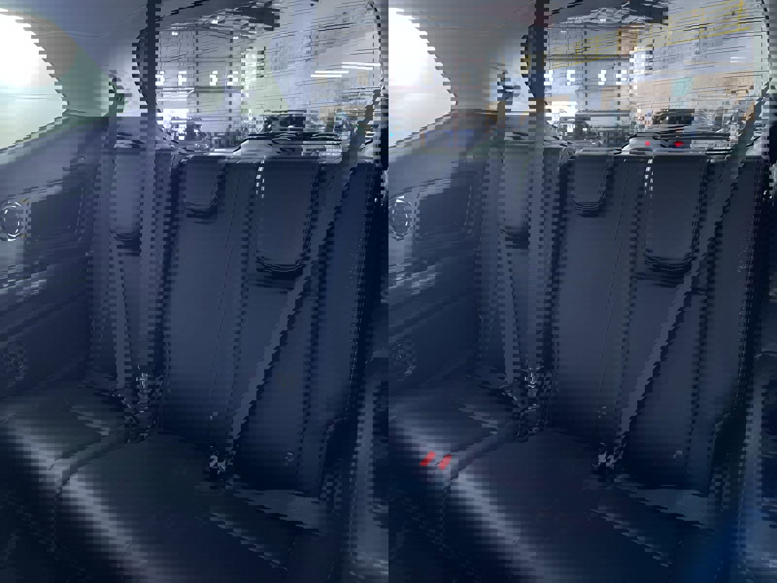 Used 2023 Subaru Ascent Limited w/ Technology Package image 24