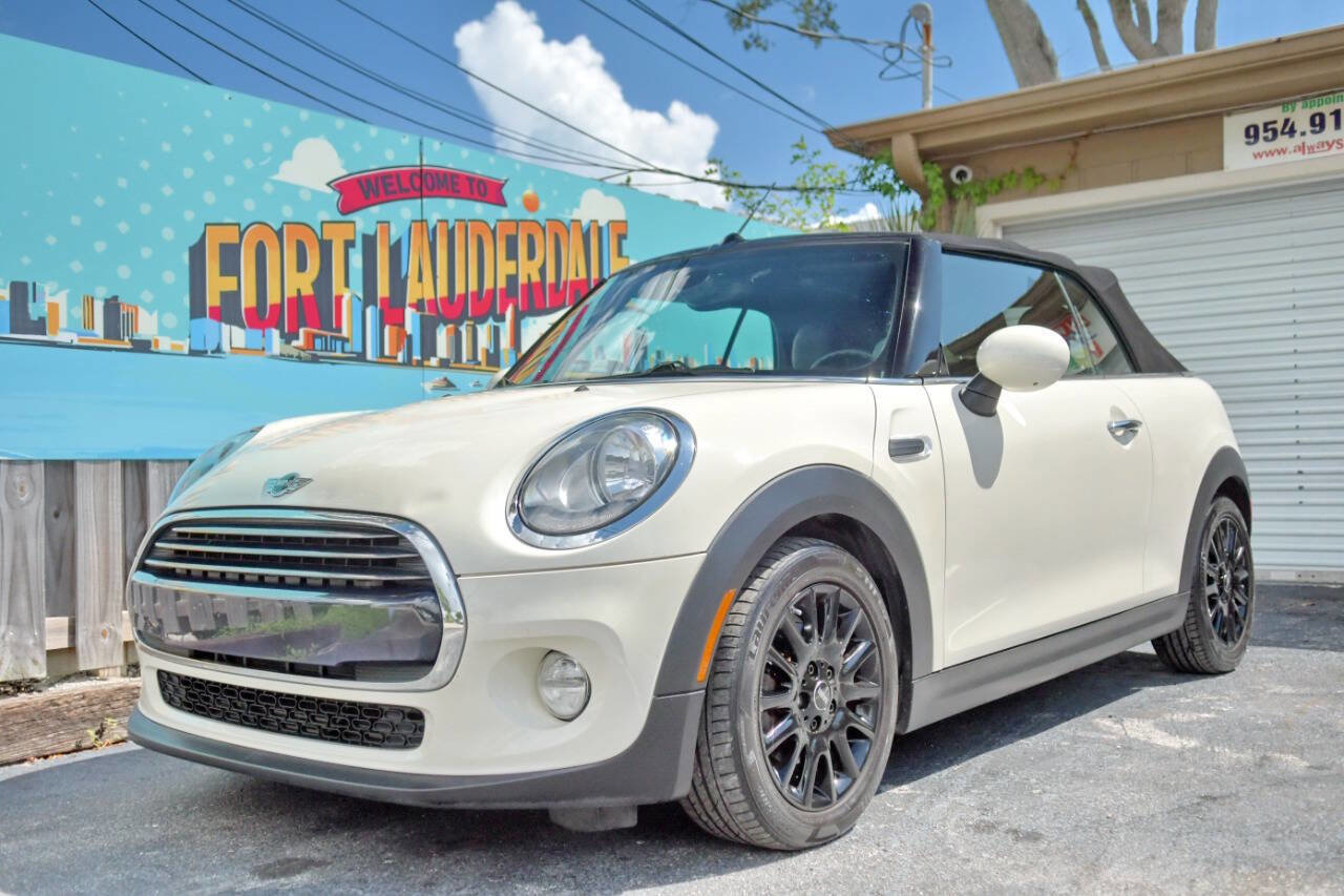 Used 2018 MINI Cooper Cooper 2dr Convertible image 8