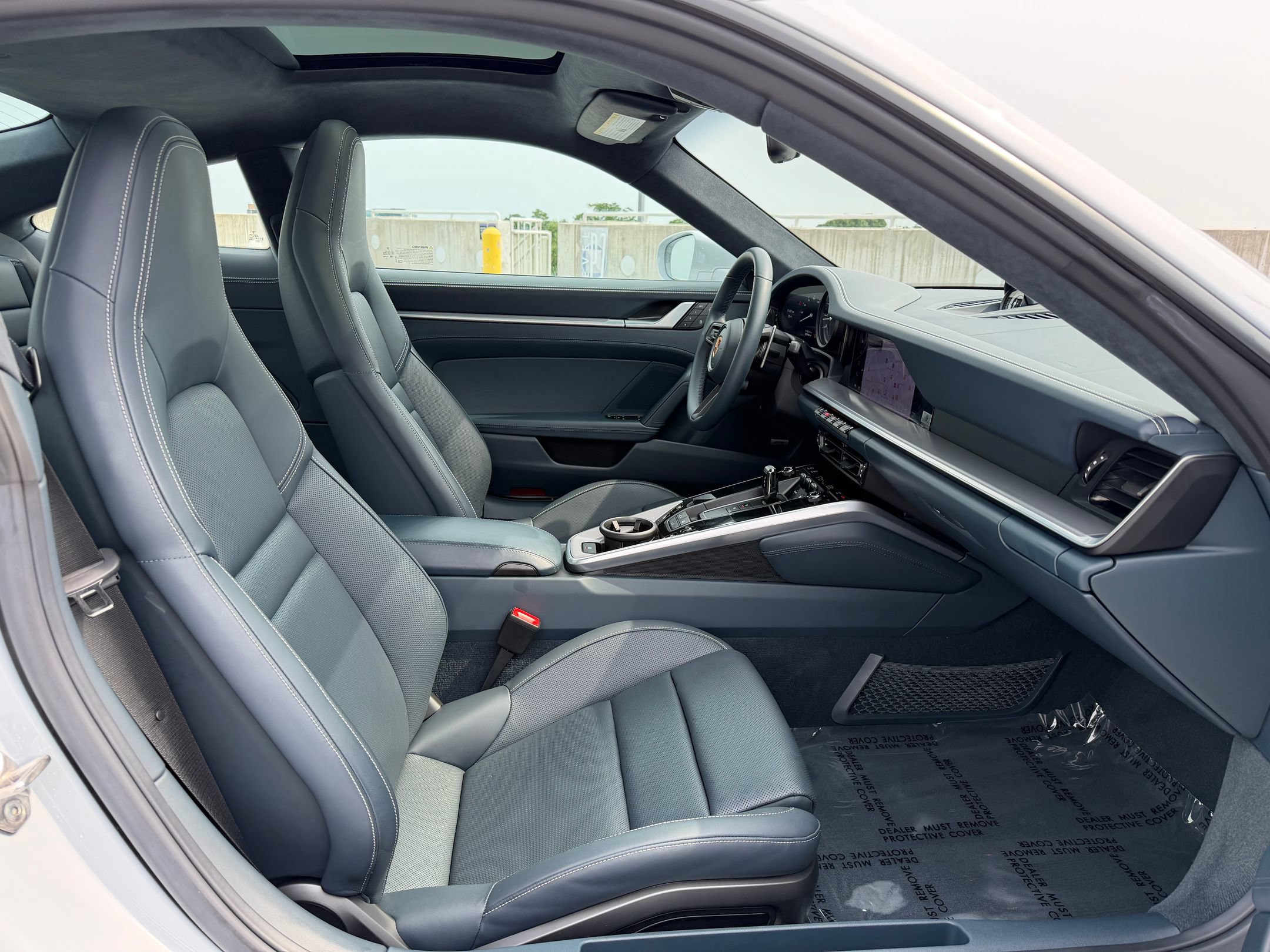 Certified 2024 Porsche 911 Carrera RWD image 21