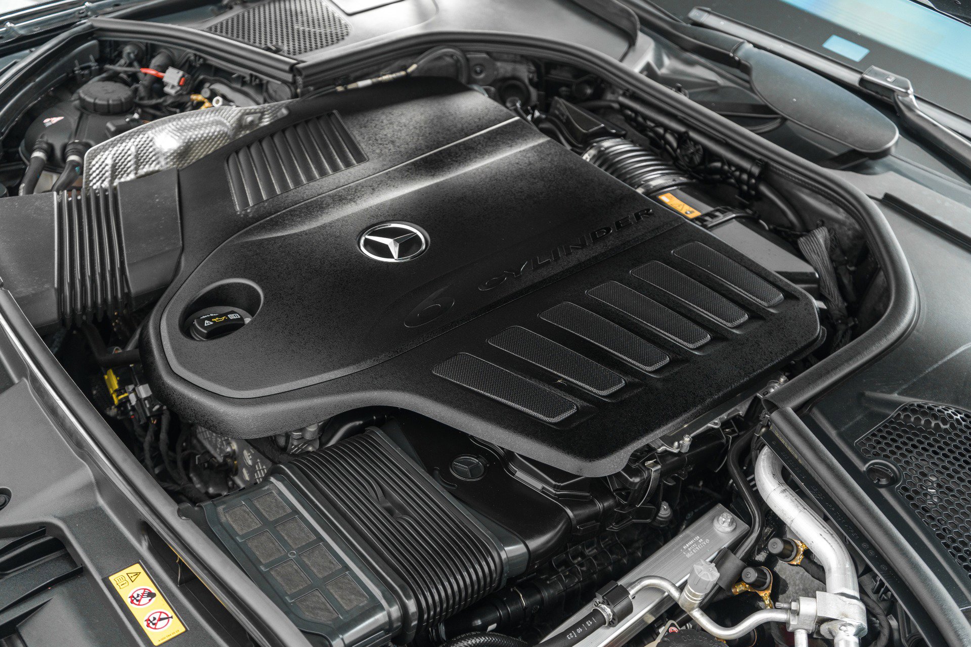 Used 2025 Mercedes-Benz S 580e 4MATIC Sedan image 49