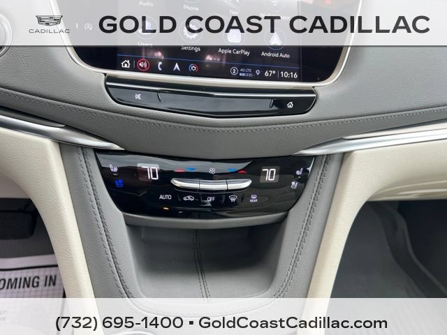 Used 2024 Cadillac XT5 Premium Luxury w/ LPO, Floor Liner Package AWD/4WD image 25