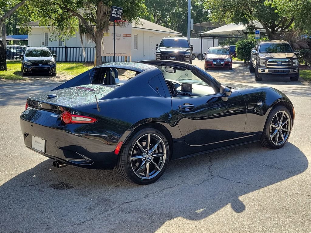 Used 2019 MAZDA MX-5 Miata RF Grand Touring RWD image 4
