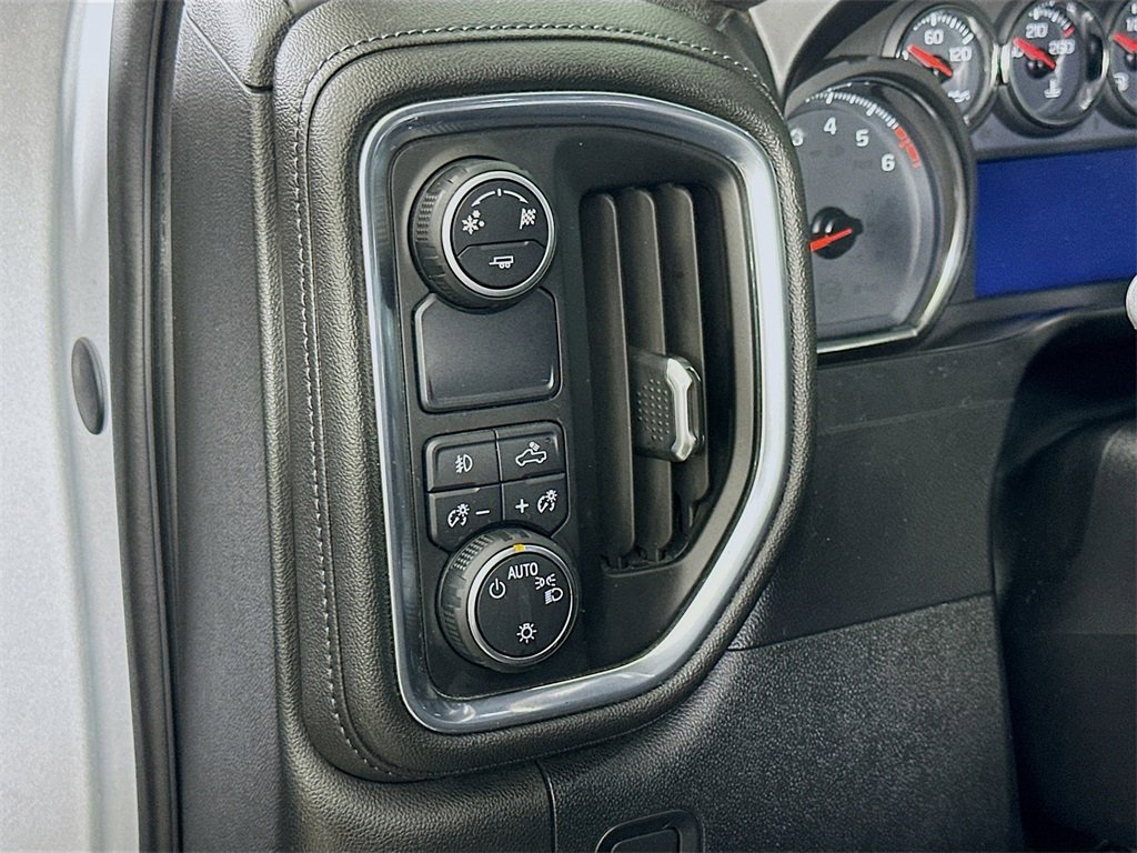 Used 2019 Chevrolet Silverado 1500 RST w/ All-Star Edition image 21