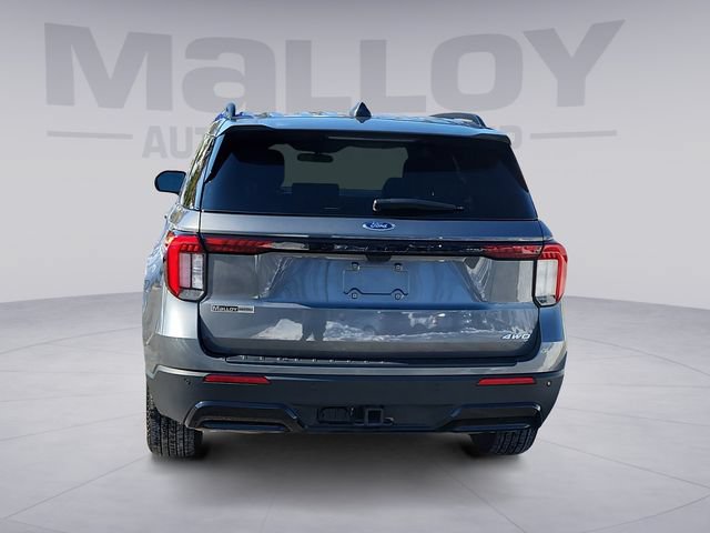 Used 2025 Ford Explorer ST-Line AWD/4WD image 4