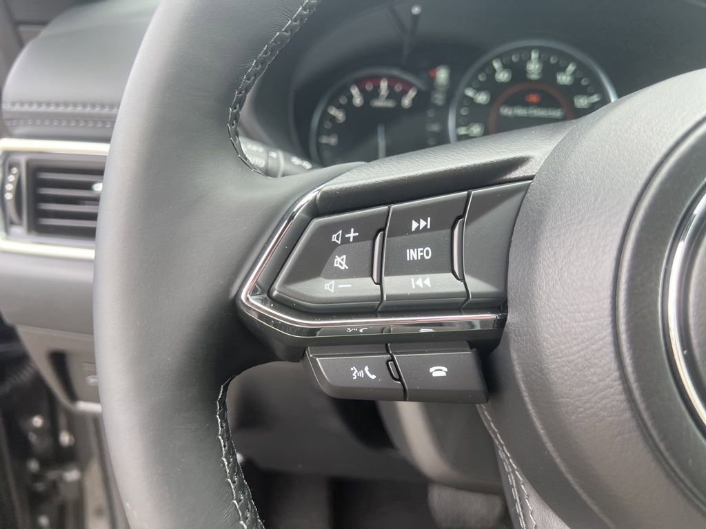 New 2025 MAZDA CX-5 Signature image 21