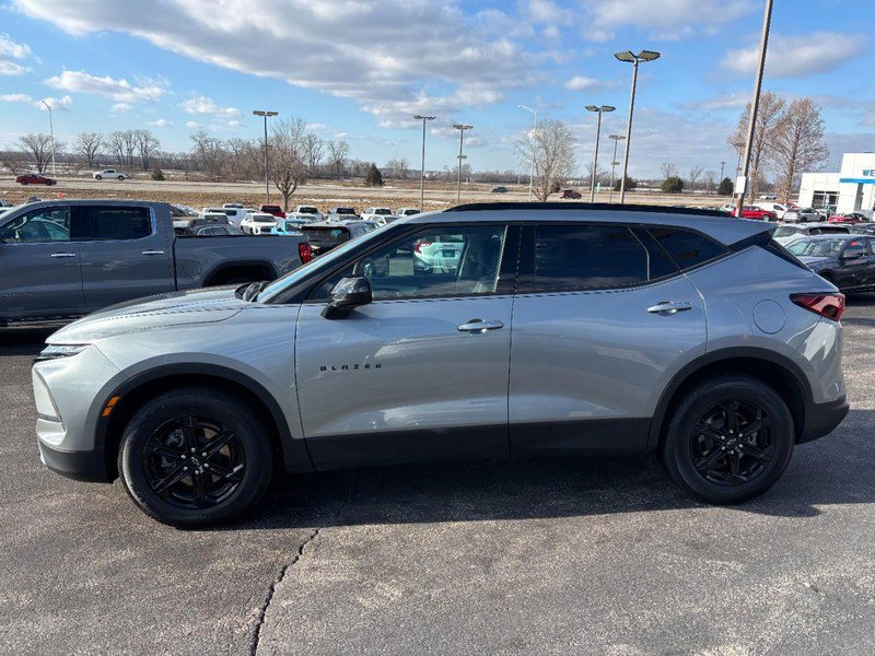 Certified 2024 Chevrolet Blazer LT w/ Convenience Package image 2