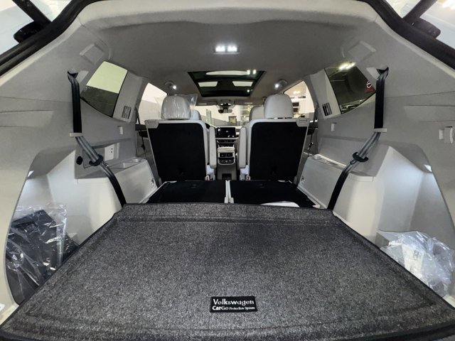 New 2026 Volkswagen Atlas SEL Premium R-Line image 24