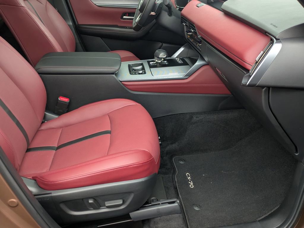 Used 2025 MAZDA CX-70 3.3 Turbo S w/ Premium Package image 31