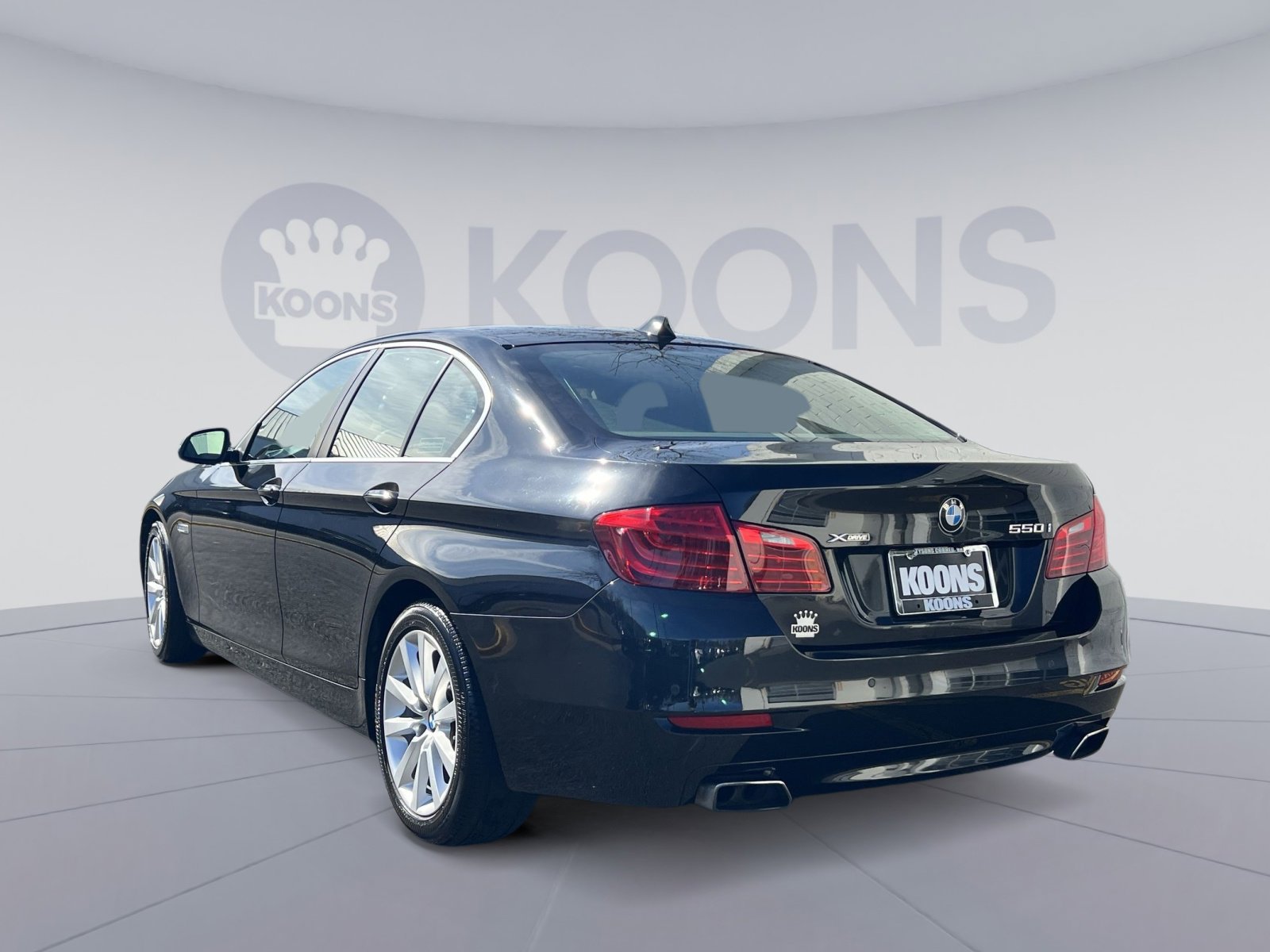 Used 2014 BMW 550i xDrive Sedan image 4