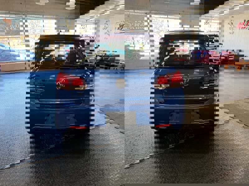 Used 2012 Volkswagen Golf R 2-Door image 10