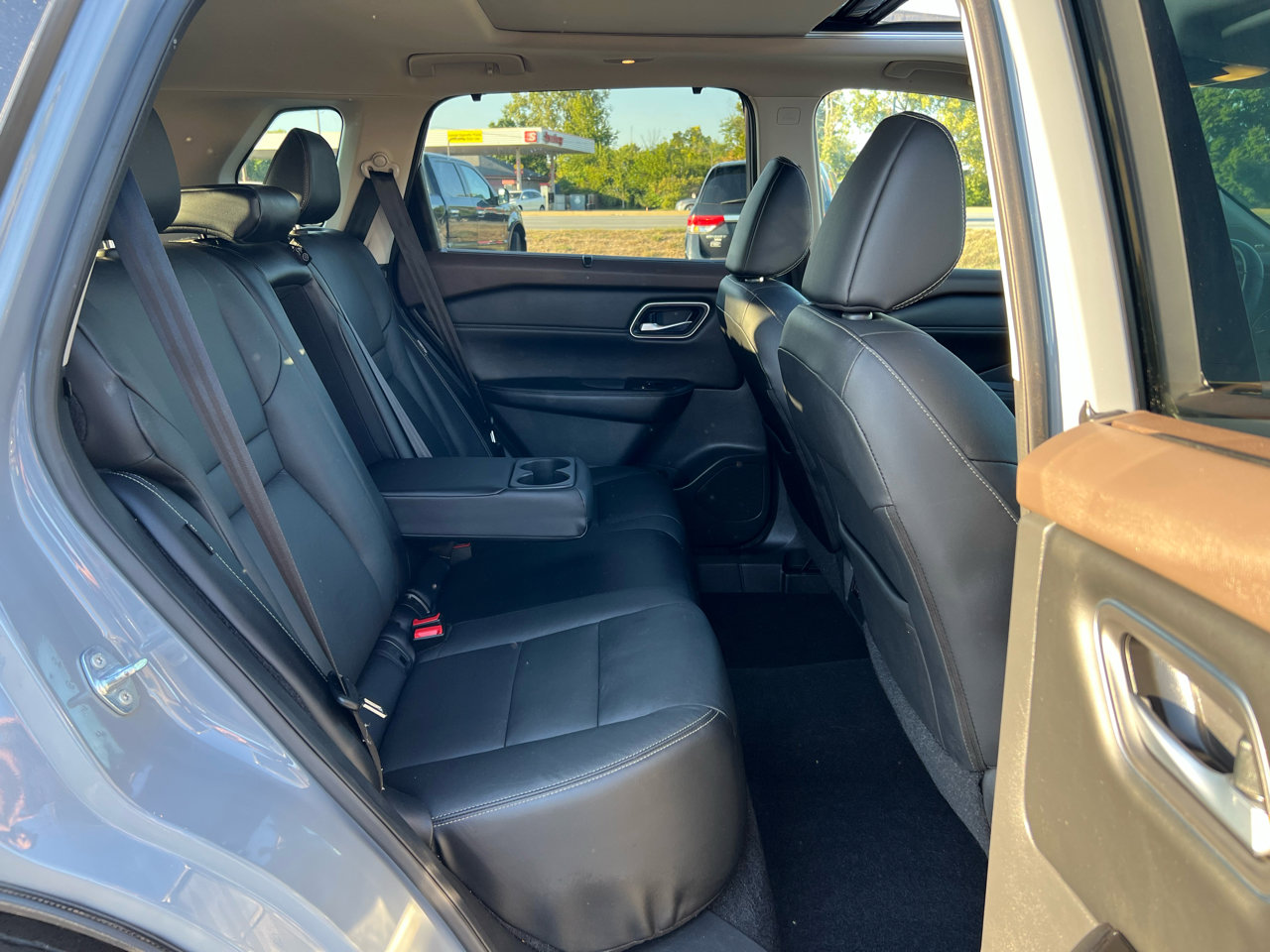 Used 2021 Nissan Rogue SL w/ Premium Package image 59