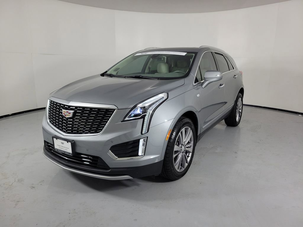 Certified 2024 Cadillac XT5 Premium Luxury FWD image 2