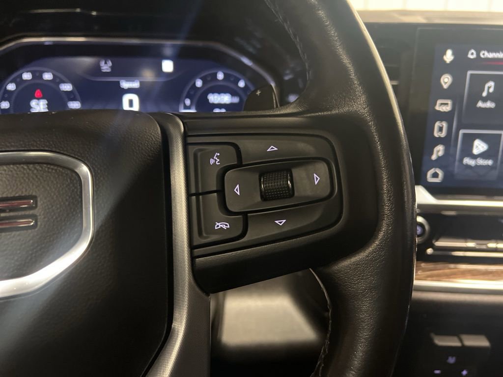 Used 2022 GMC Sierra 1500 Elevation w/ Preferred Package image 16