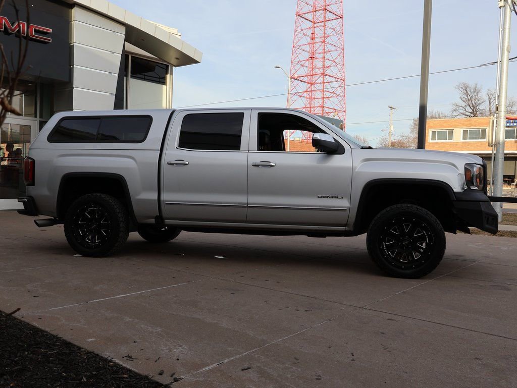 Used 2018 GMC Sierra 1500 Denali AWD/4WD image 9