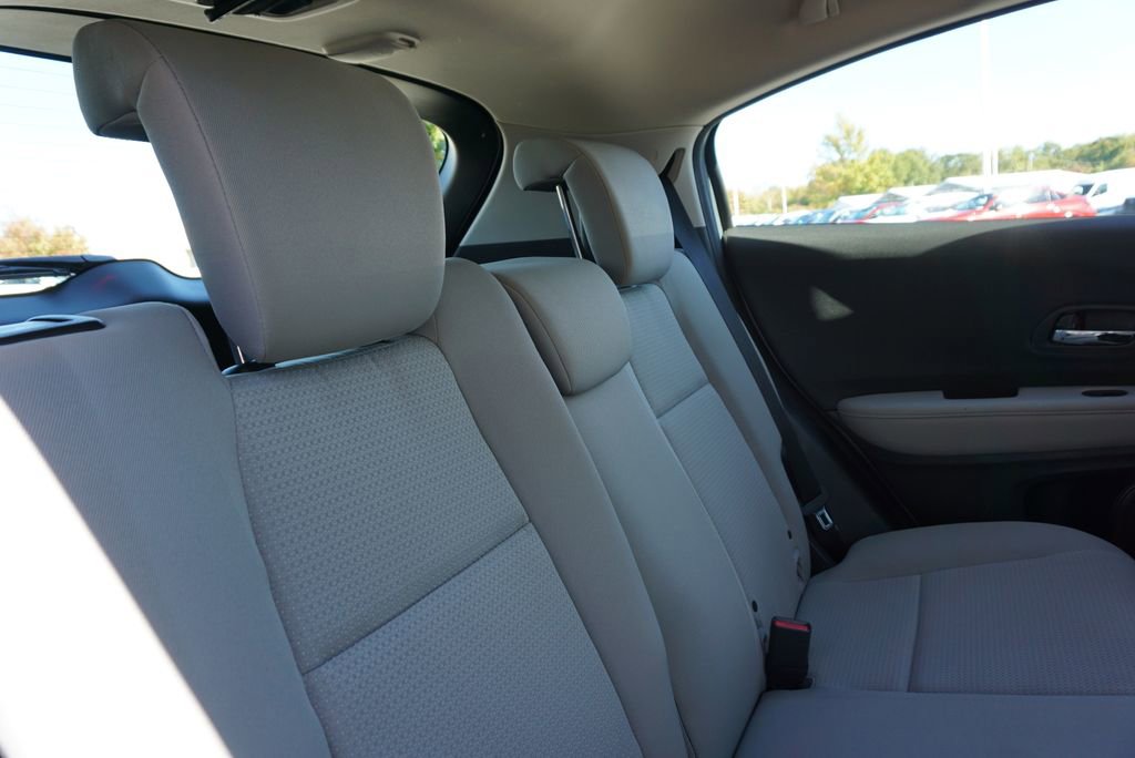 Used 2020 Honda HR-V LX image 54