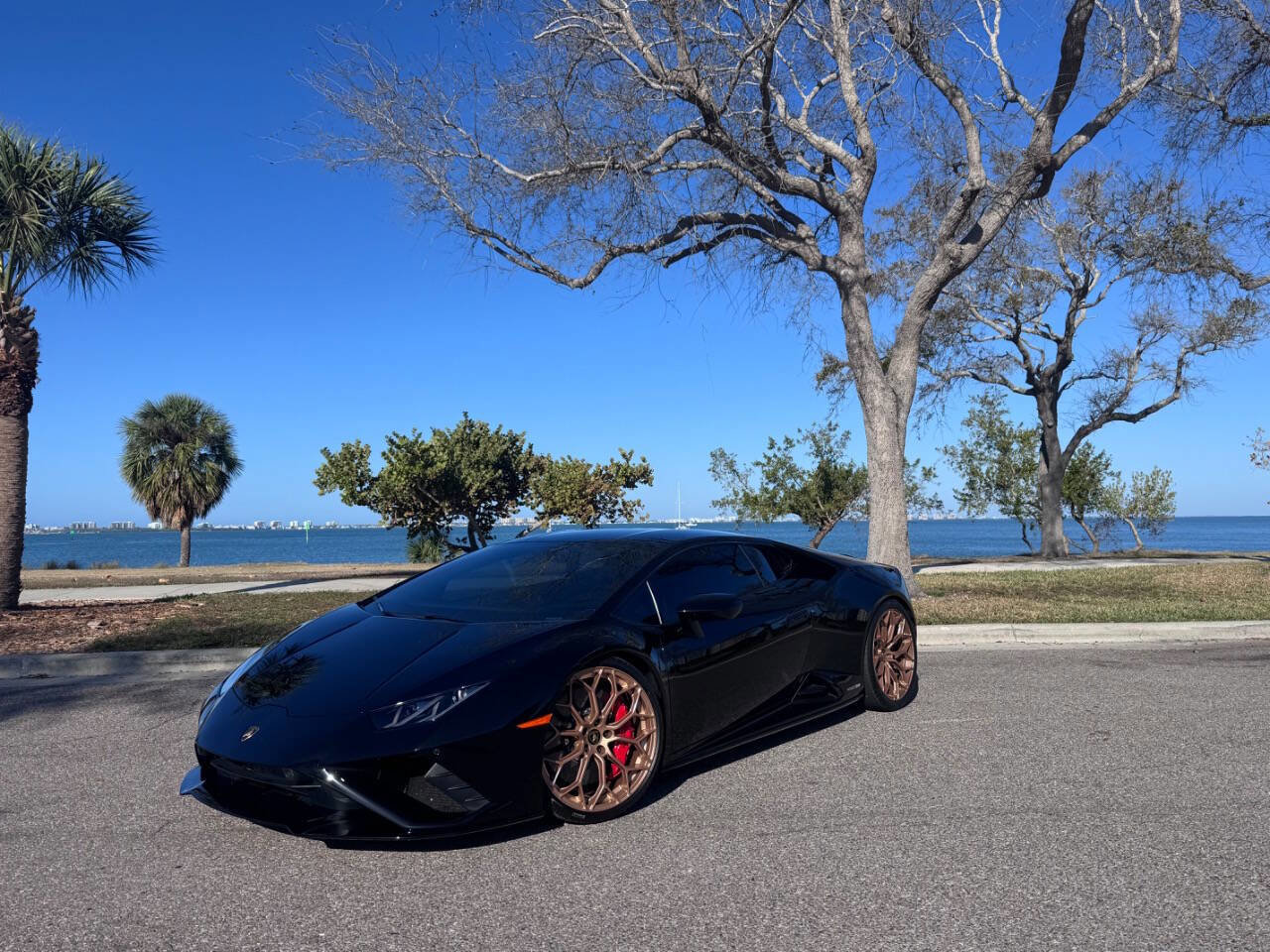 Used 2022 Lamborghini Huracan EVO image 8