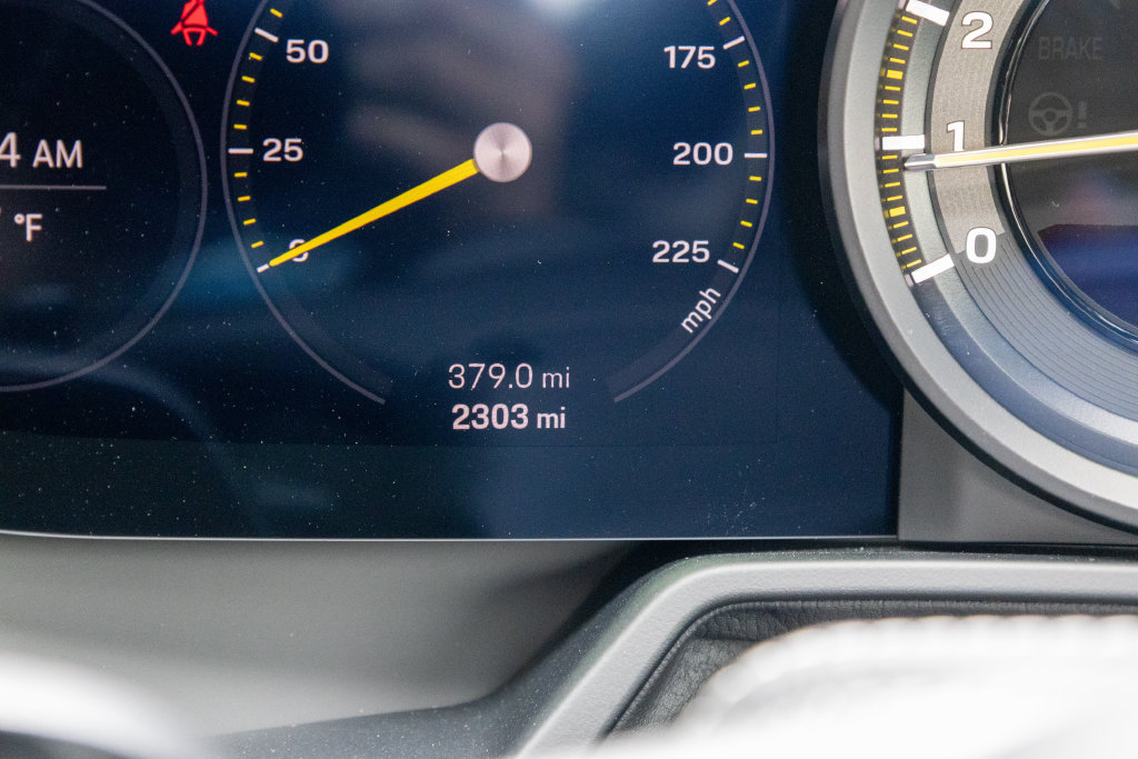 Used 2026 Porsche 911 Carrera RWD image 18