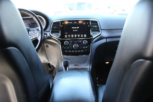 Used 2021 Jeep Grand Cherokee Laredo X image 16