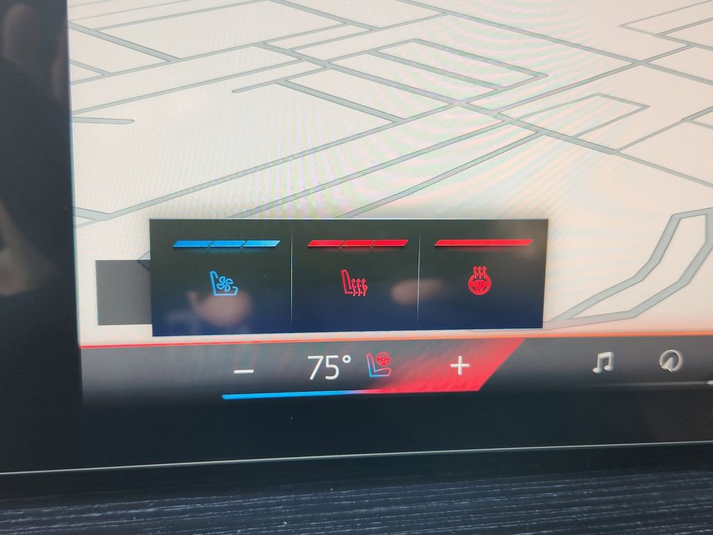 New 2026 BMW X5 xDrive50e image 15