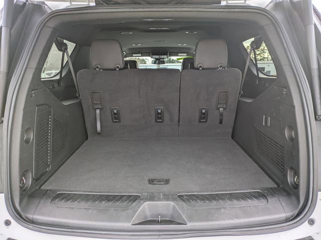 Used 2024 Chevrolet Suburban LT image 14