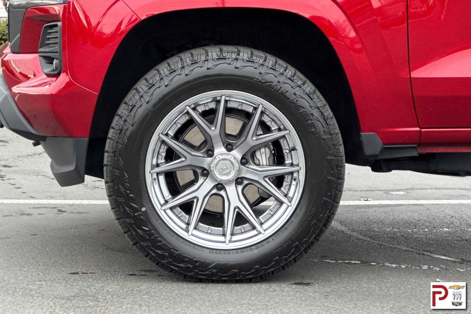 Used 2024 Chevrolet Colorado LT w/ LT Convenience Package III image 34