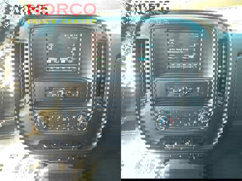 Used 2018 Chevrolet Silverado 1500 Custom image 19