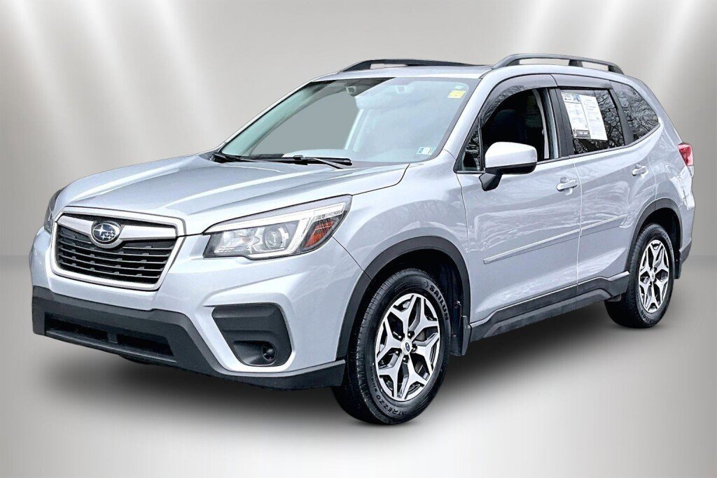 Used 2020 Subaru Forester Premium image 3
