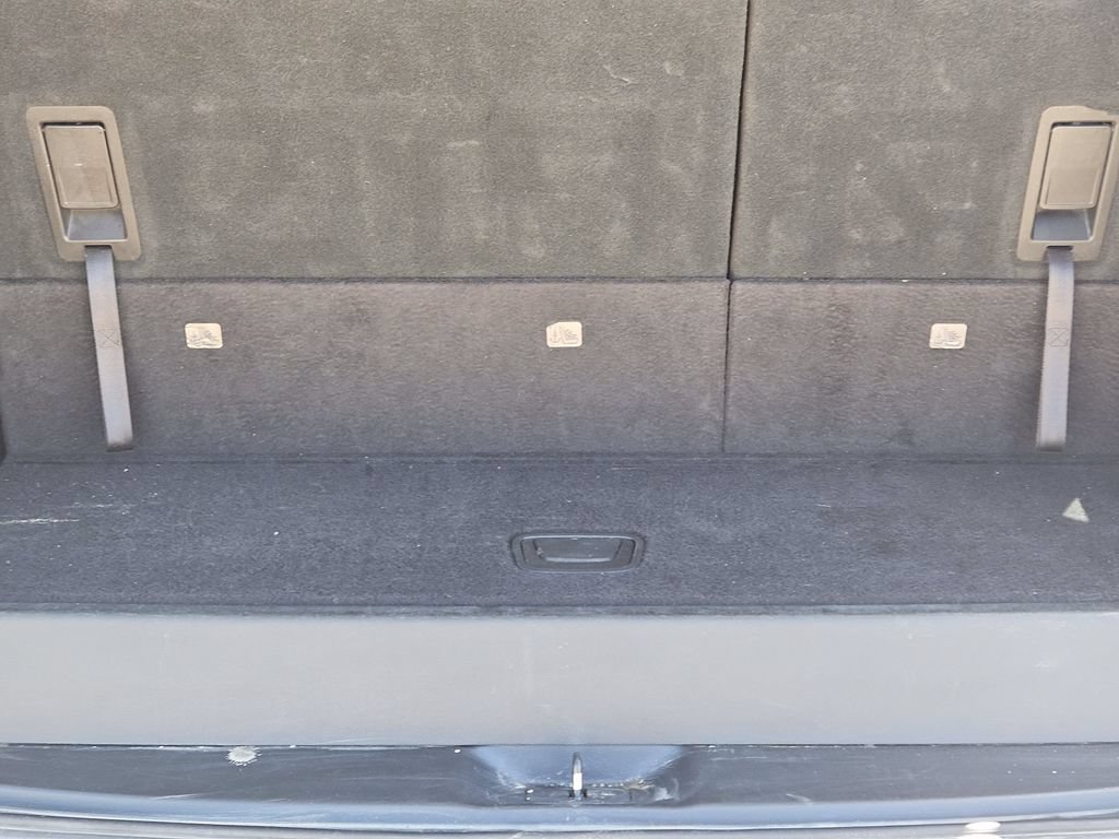 Used 2017 Chevrolet Tahoe LS RWD image 36