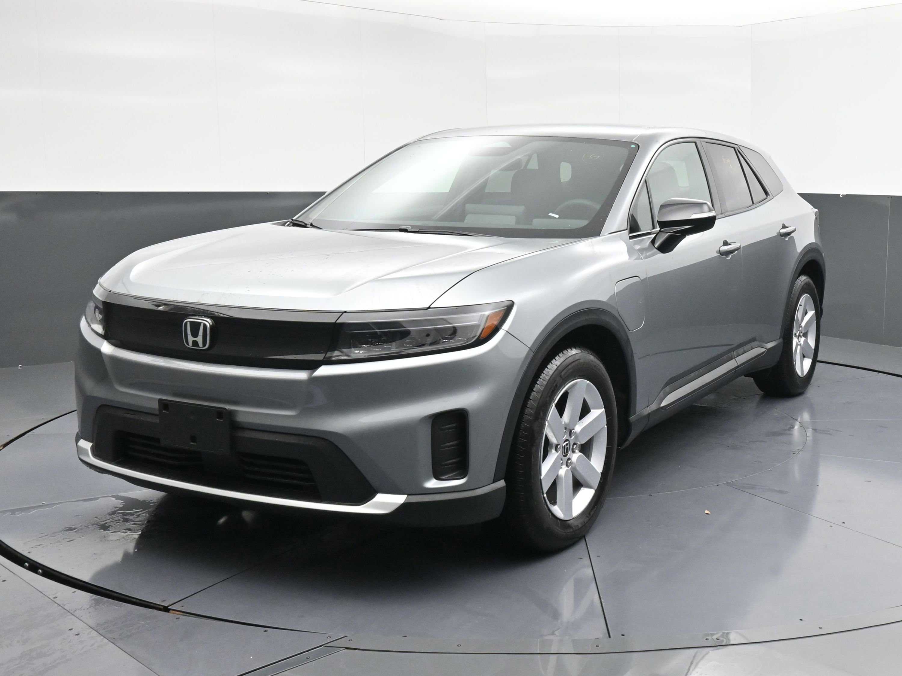 Used 2025 Honda Prologue EX image 4