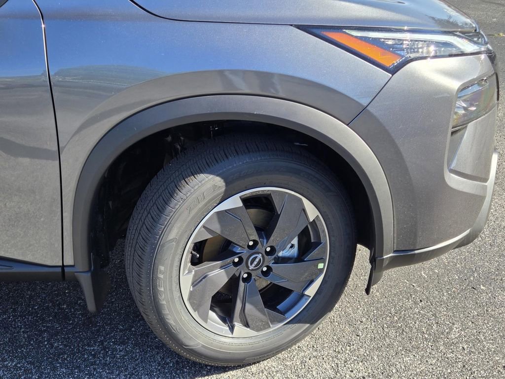 New 2026 Nissan Rogue SV image 6