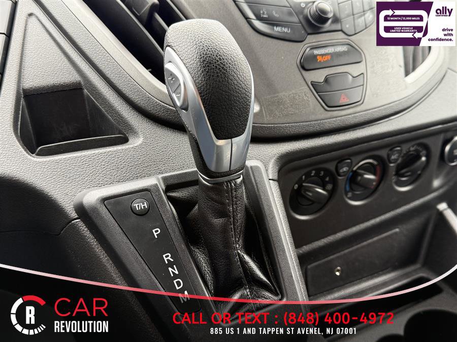 Used 2019 Ford Transit 250 130 Low Roof RWD image 12